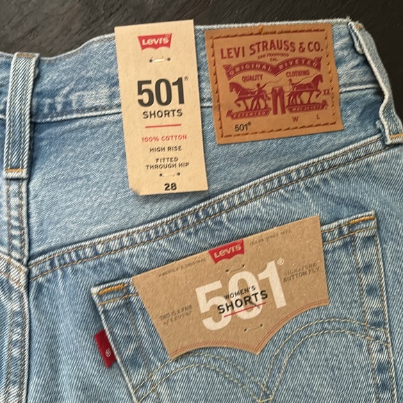 Levi 501 shorts high rise - Picture 3 of 5